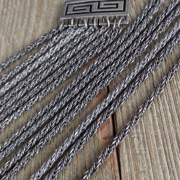 🌟 3/$15 🌟 Antique Silver Tone Multi Strand Greek Key Design Necklace - Picture 5 of 7